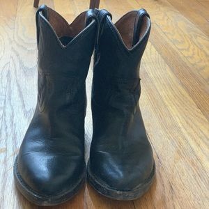 FRYE Billy Short Boots